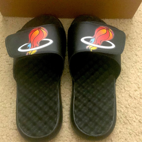Islide Miami Heat Mashup Logo Sandals - Picture 1 of 4